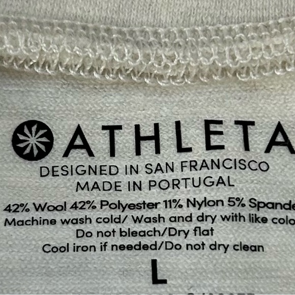Athleta NWT Designed in San Francisco/ made in Portugal/long sleeve/ivory top/ L - Picture 6 of 10